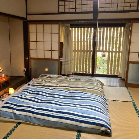 Guesthouse Kojiya 暮らしをつくる宿 旧糀屋 Fukutsu Eksteriør bilde