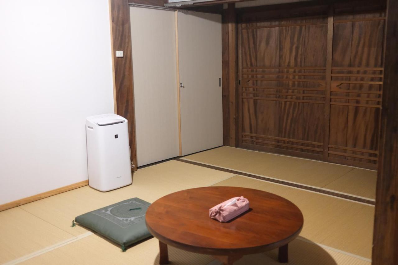 Guesthouse Kojiya 暮らしをつくる宿 旧糀屋 Fukutsu Eksteriør bilde