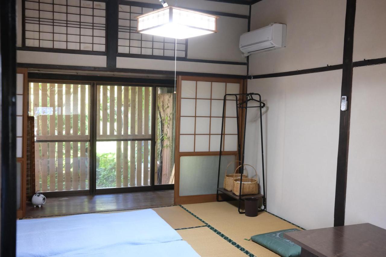 Guesthouse Kojiya 暮らしをつくる宿 旧糀屋 Fukutsu Eksteriør bilde
