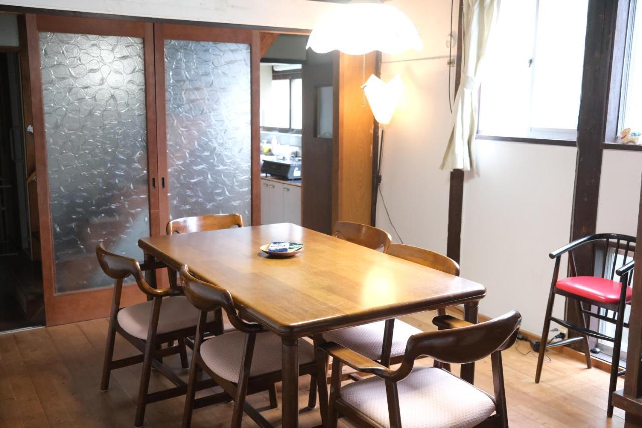 Guesthouse Kojiya 暮らしをつくる宿 旧糀屋 Fukutsu Eksteriør bilde