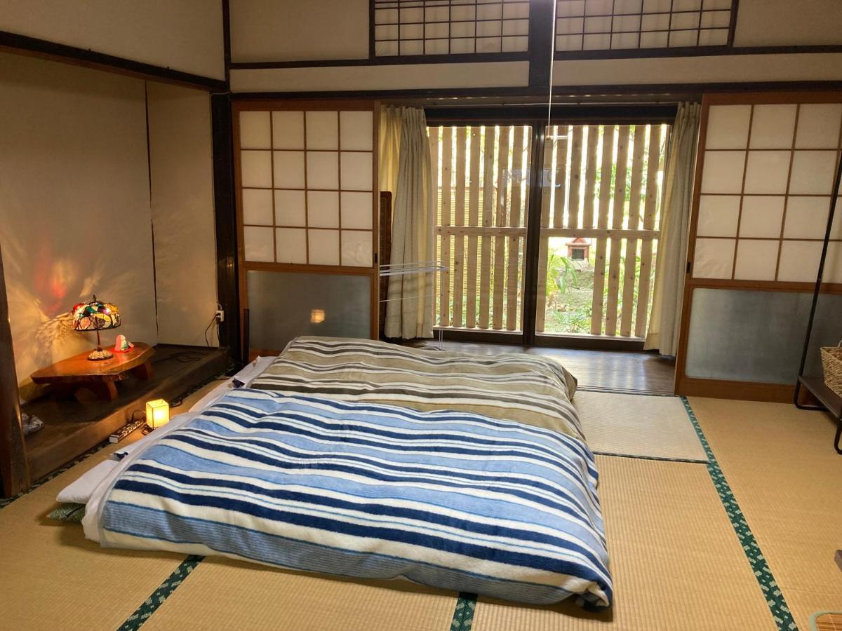 Guesthouse Kojiya 暮らしをつくる宿 旧糀屋 Fukutsu Eksteriør bilde
